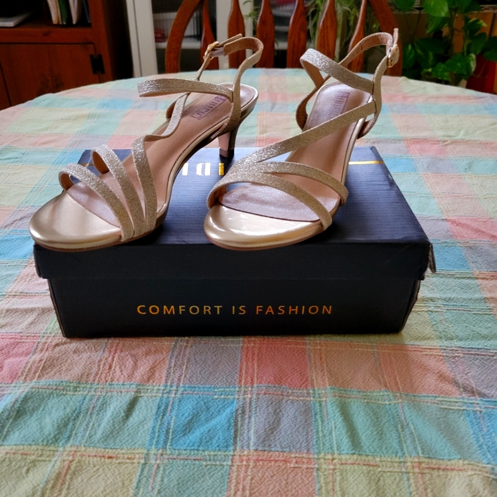 IDIFU Gold Sandal DRESS Shoes